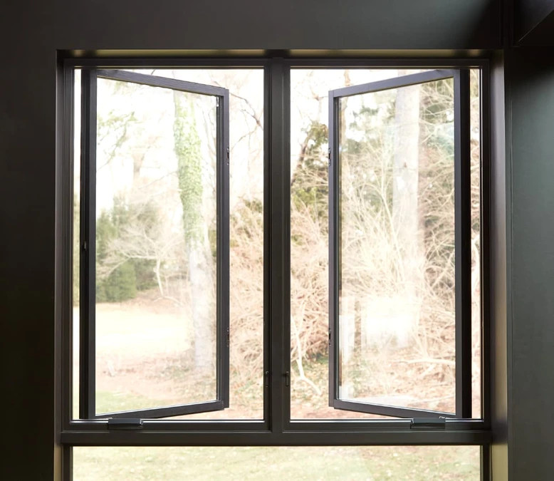 Eugene Pella Reserve Contemporary Wood Window